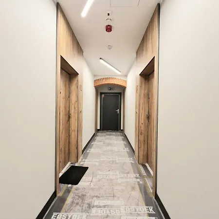 Live & Travel Waterlane Vintage Gdańsk