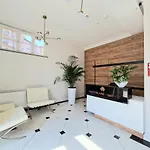 Live & Travel Waterlane Vintage Apartman
